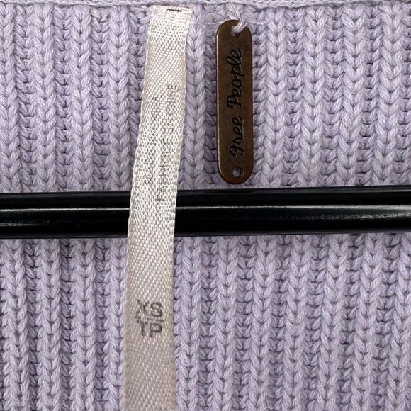 |EUC| FREE PEOPLE Allure Lavender Ribbed V-Neck Pullover Sweater - Picture 6 of 7